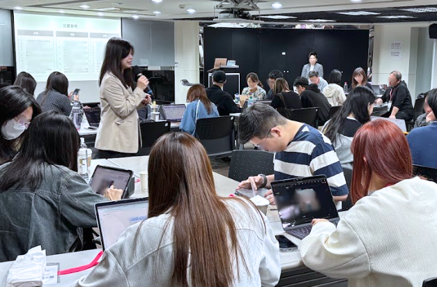 企業 AI 訓練課程