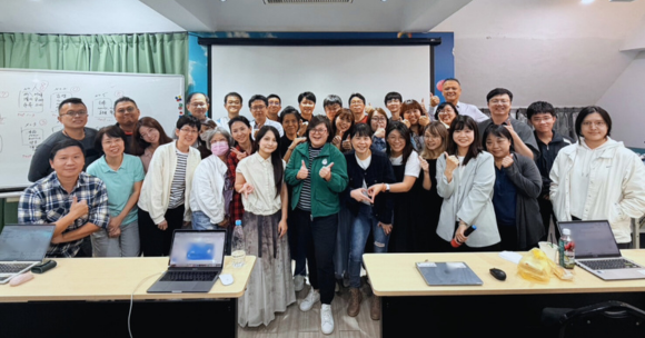 透過 Google Workspace 與 Gemini 打造生技業的智慧大腦